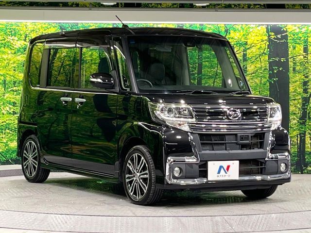 大好評のボディコーティング「弾スプラッシュコート」もご納車までに施工可能。通常のガラスコートと異なる、耐久年数6年の無機質ガラスコーティングが、ボディをキレイな状態に保ってくれます。