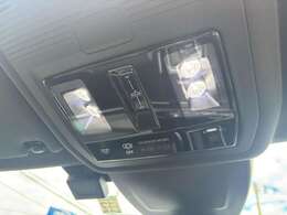 ストックヤードと行き来していることもございますので大変恐れ入りますが、ご来店前にはご一報くださいますようお願い申し上げます。