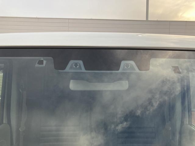 ［衝突被害軽減装置］デュアルカメラブレーキサポート！前方の車両を感知する安全性能の高いお車です！