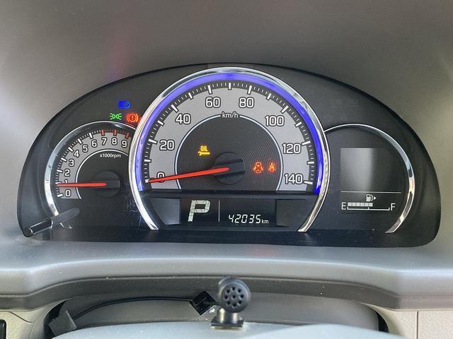 ［ハンドル］操作のしやすいレイアウトになっています☆