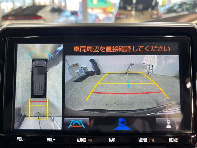 雨が降ってもゆったりと車選びができる屋内展示場完備！じっくりご覧になれます☆