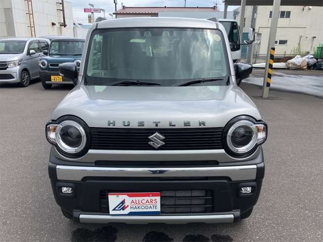 お車選びのお手伝いをさせてください！スタッフ一同心よりご来店、お問い合わせをお待ちしております！