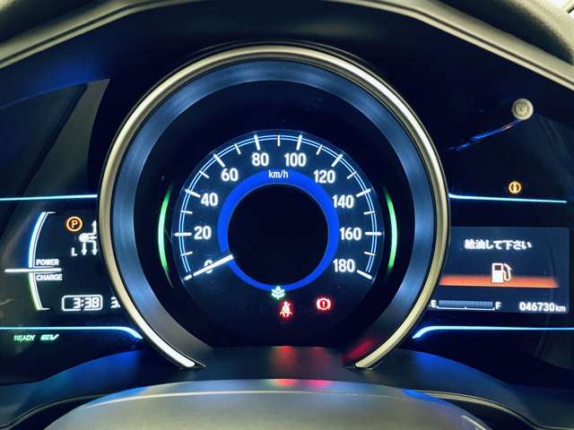 「メーター」視認性の良いメーター類です。入庫時の走行距離を表示しています。