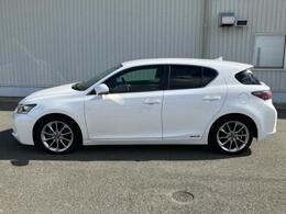 WECARSの在庫ページをご覧いただき誠にありがとうございます！WECARSは「お客様第一」をモットーにお客様のカーライフを全力でサポートいたします！