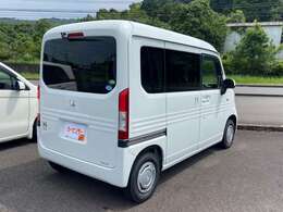 お客様からのご要望にお応えして低燃費軽自動車その中でも室内の広い車種を中心に各メーカーを取り揃えております。