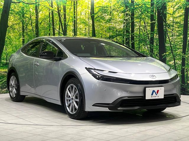 大好評のボディコーティング「弾スプラッシュコート」もご納車までに施工可能。通常のガラスコートと異なる、耐久年数6年の無機質ガラスコーティングが、ボディをキレイな状態に保ってくれます。