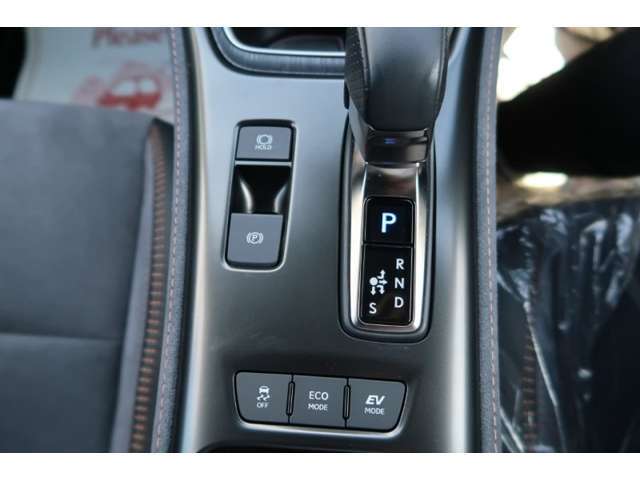 オートベル東バイパス店・オートベル浜線バイパス嘉島店・オートベルサンロードシティ人吉店の熊本県下3店舗に総在庫常時800台以上を展示しております。