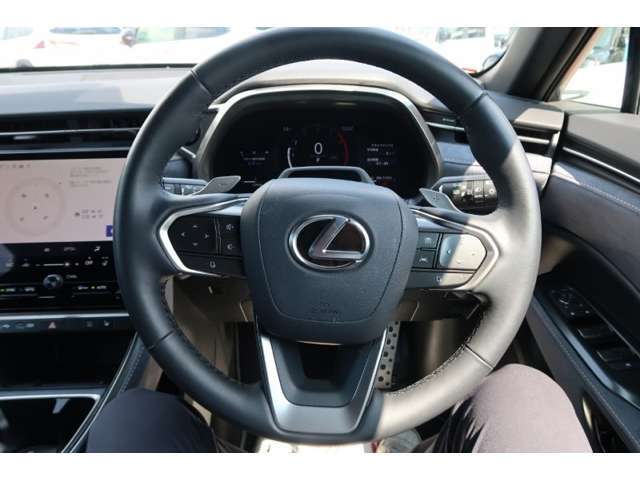 在庫車は店舗を移動している場合がございますので、御来店前に在庫の確認をして頂きます事をお勧めいたしております。