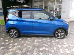弊社の車は三菱認定中古車で1年間の保証付です。全国の三菱ディーラーで保証修理が受けられます。詳しくは弊社スタッフにお問合せ下さい。