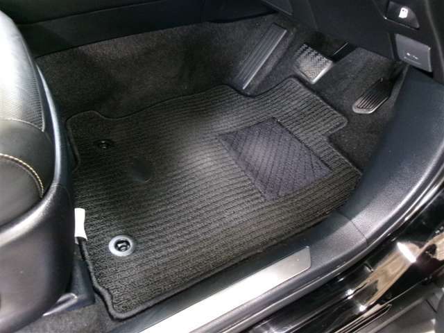 お車について詳細情報など、お気軽にお電話ください！