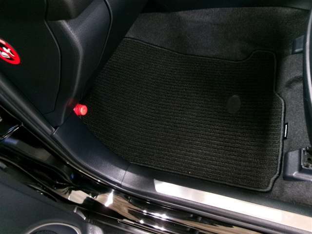 お車について詳細情報など、お気軽にお電話ください！