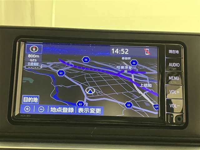 いまや必須装備「ナビゲーション」搭載！知らない場所にスイスイッとドライブ。もう、これなしではハンドルを握れませんね！でも運転中の操作は危険ですのでご注意ですね☆