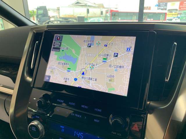 9インチディスプレイオーディオ付き！！ナビキット・TV・Bluetooth