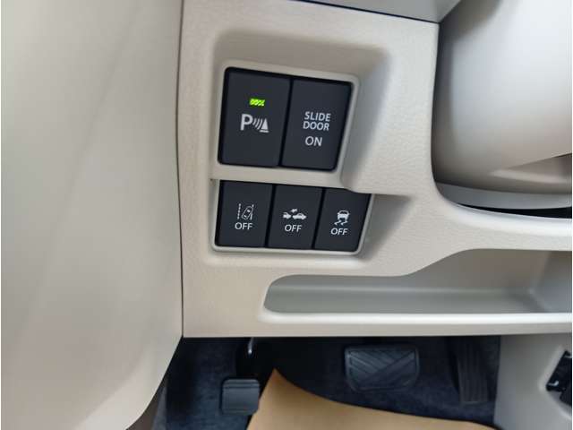 運転席スイッチ類