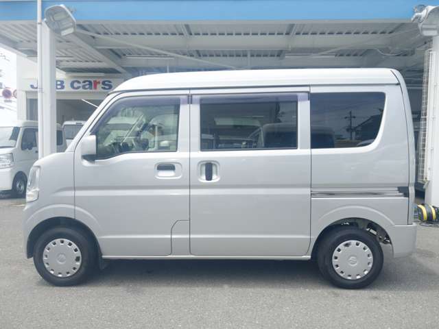 電車でご来店の際、最寄り駅はJR学研都市線星田駅又は　京阪私鉄線交野市駅　になります。　駅までスタッフがお迎えに参りますので到着致しましたら072-852-0300までお電話ください。HP　http：