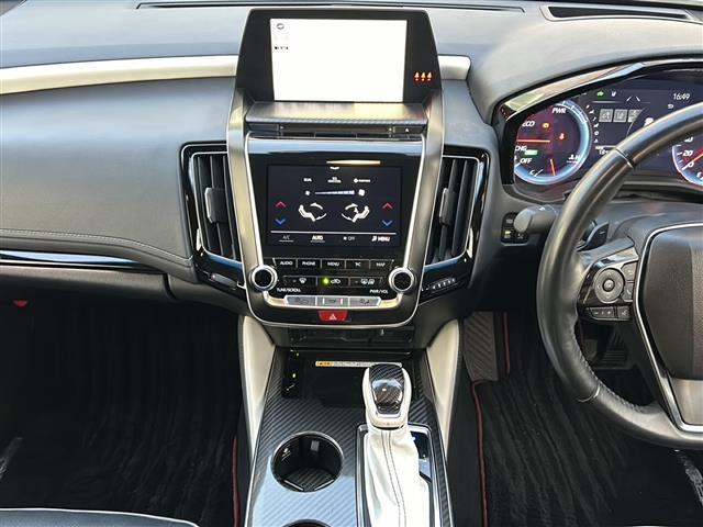 店舗にて現車の確認もいただけますので、お電話で在庫のご確認の上是非ご来店くださいませ！！店舗直通電話 0532-69-5171