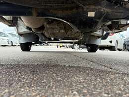 公的機関「（財）日本自動車査定協会」の基準を採用。日本オートオークション協議会「走行距離管理システム」で距離に不正が無いかもチェック済みです。専門業者によるルームクリーニング実施。