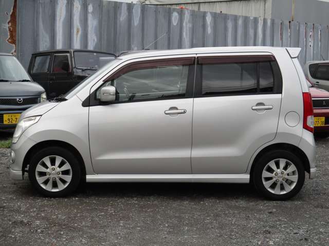 【販売形態について】当車両は、保証なし販売となります。別途料金で点検整備・保証をお付けする事も可能です。