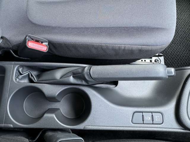 日産車はもちろん、他メーカーのお車も取り扱っております！他にも在庫車ございますので、お気に入りの1台を見つけてください（*＾-＾*）