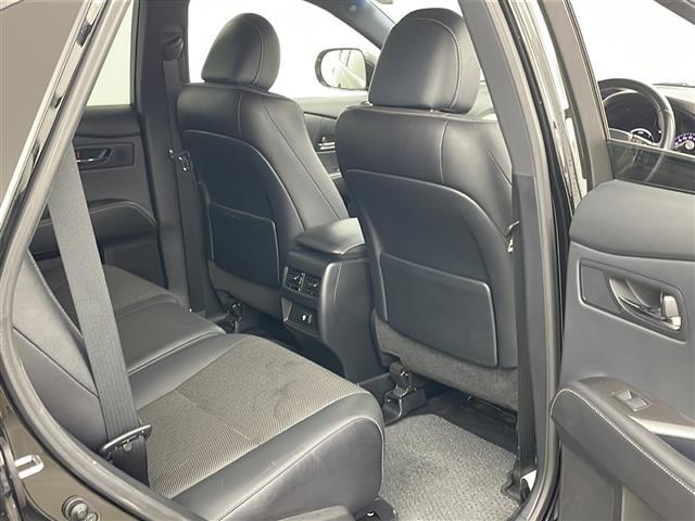 【窓操作部】軽い力で、窓を開けたり閉めたりすることができます！掲載箇所以外にご希望の写真がございましたら、お気軽にお問い合わせ下さい！メールや郵送でお送りさせていただきます。