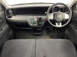 【インパネ全体】全方位で視界が広く、高い目線で運転もしやすいです！