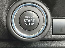 キーレスプッシュスタートシステム搭載！携帯リモコンが車内にあれば、ボタン一つでエンジン始動が可能なので、カバンやポケットから鍵を探す必要が有りません☆