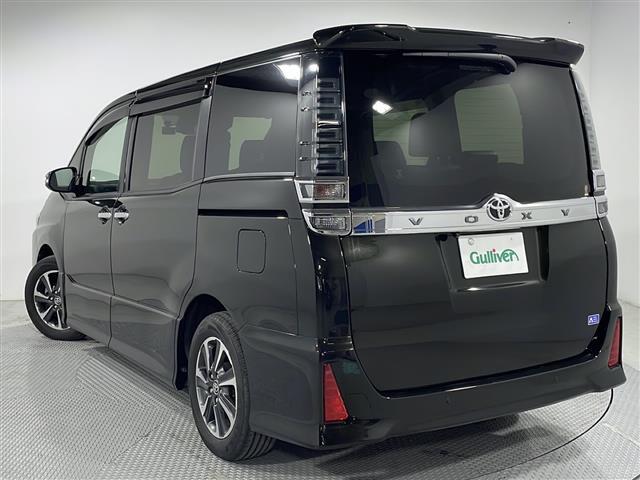 店舗にて現車の確認もいただけますので、お電話で在庫のご確認の上是非ご来店くださいませ！！！