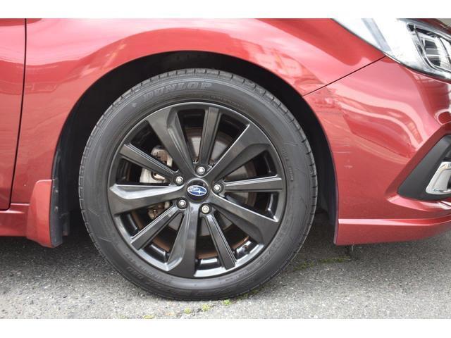 純正18インチアルミホイール付タイヤサイズは225/50R18