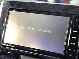 【ナビゲーション】目的地までしっかり案内してくれる使いやすいナビ。Bluetooth接続すればお持ちのスマホやMP3プレイヤーの音楽を再生可能！毎日の運転がさらに楽しくなります！！