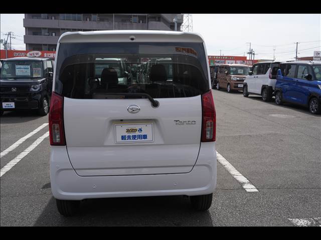 運転するのに必須なのが保険への加入です。常時、保険専任スタッフがいますので入替や見直し、分からない事何でもご相談下さい。