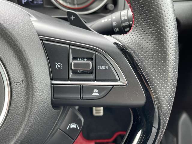 ◆【アダプティブクルーズコントロール（ACC）】アクセルを踏まなくても、設定した速度で走行したり、先行謝意追従したりできます！機能には限界があるためご注意ください。