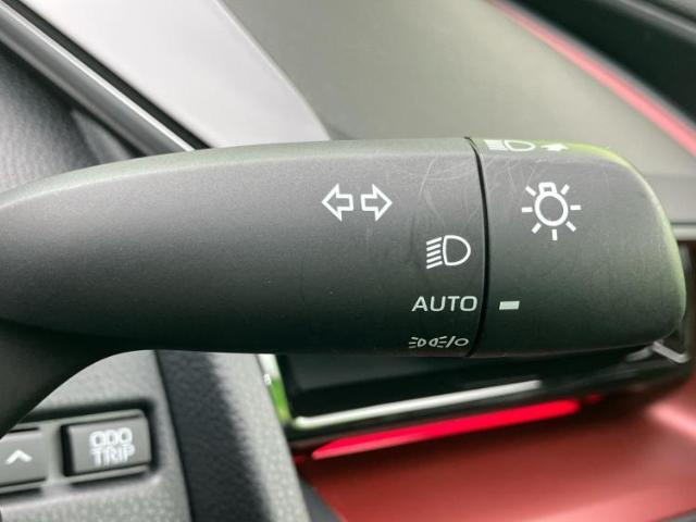 国産車から輸入車まで多様なお客様のニーズのお応えできるように、全国規模で豊富な在庫展開！車のことならWECARSへ！