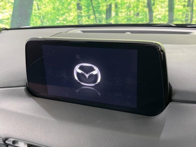 【BOSEサウンドシステム付き純正ナビ】充実のナビ機能はもちろん、高度なチューニング能力が搭載されており、高音質な音楽をお楽しみいただけます♪