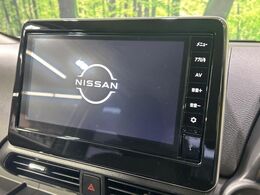 【ディスプレイオーディオ】お手持ちのスマートフォンとの連携で、ナビや音楽再生など各種アプリを使用可能。スマホに近い感覚でお使いいただけます♪