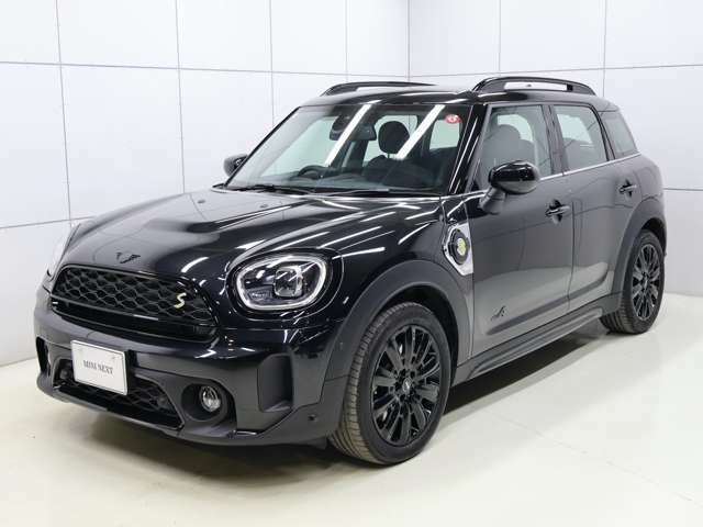 MINI NEXT 府中のお車をご覧いただきまして、誠にありがとうございます！！弊社ではMINI NEXT 八王子、狛江含め在庫約100台の中からお客様に合ったお車をご提供させていただきます。※お電話での商談も可能です。