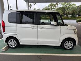 先行車発進お知らせ機能・ふらつき警報機能を搭載。