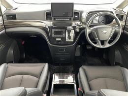 【インパネ全体】全方位で視界が広く、高い目線で運転もしやすいです！