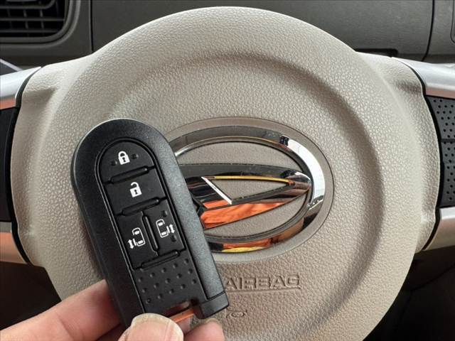 仕入先はオークションだけでなく、お得な下取り車や買取直販車もどんどん入荷中でございます★