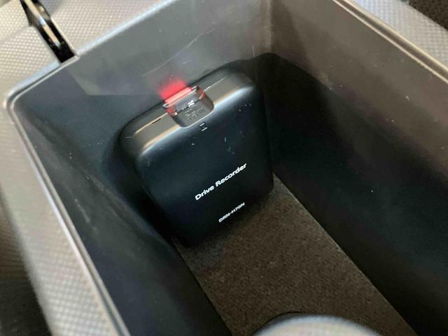 小さなクルマを知り尽くしたエキスパートが、基本性能に関わる機能や状態を徹底的に点検致します。