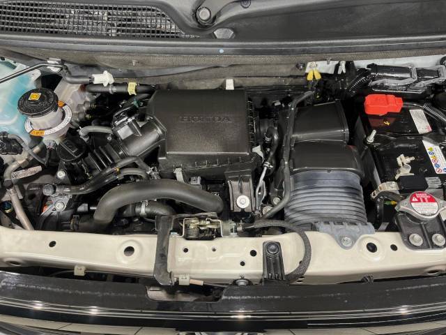 親切・丁寧な専門メカニックスタッフが応対！・車検・点検整備・事故等の修理などアフターサービスも安心。お車のカスタマイズもネクステージのサービススタッフまでご相談ください！