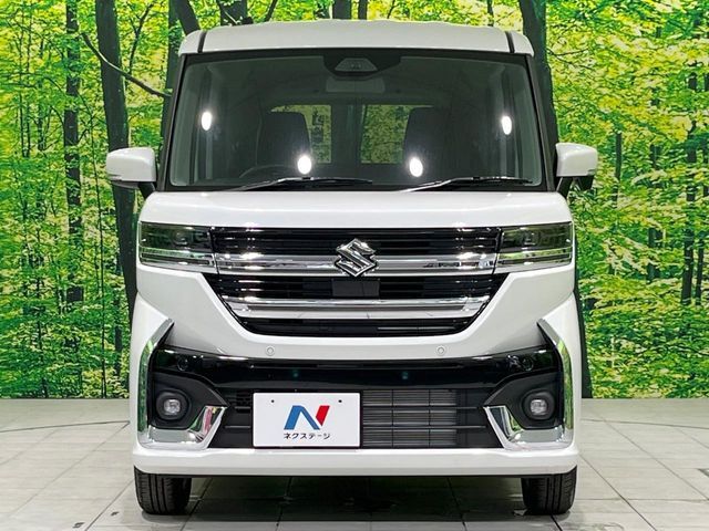 弊社では、全車『修復歴なし』のお車のみ取り扱っております。専任バイヤーによる厳選した仕入れの後、入庫後の車両チェックを行い、ネクステージが認定した高品質な中古車をご提供しております。