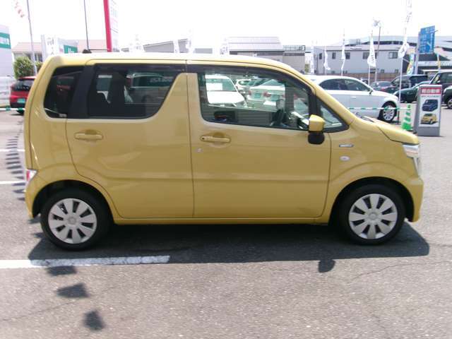 小回りが利くので狭い駐車場や道も快適☆