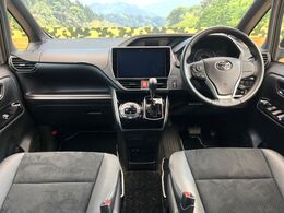 グループ総在庫数約30，000台！！全国の系列店からメーカー・車種問わずご紹介出来るので、あなたにピッタリのお車が見つかるはずです♪まずはお問い合わせ下さい☆