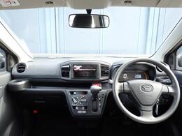 インパネ画像になります。車内は専門業者にて室内クリーニング施工済みなので、大変清潔です。