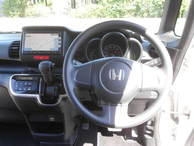 代車が必要な方は、ご制約からご納車までの間無料で貸し出しさせて頂きますので、ご遠慮なくお申し付け下さいね♪