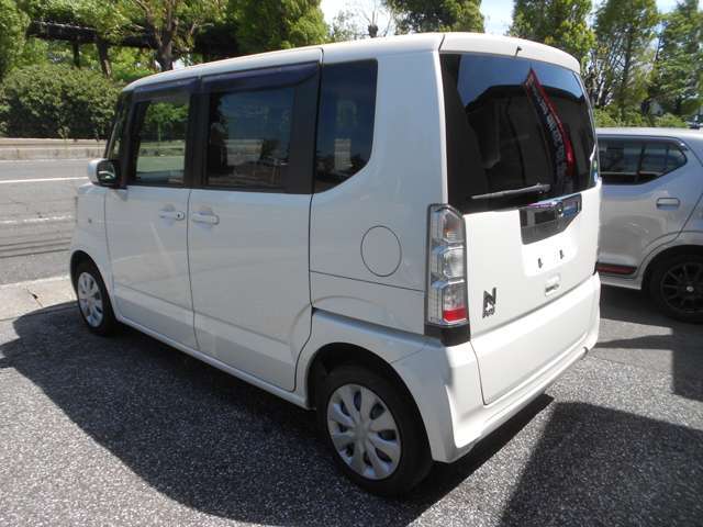 中古車はその性格上多少なりの傷がある場合がございます。包み隠さず各パネル毎の写真もご用意しておりますので、ネットで展示車を一周見て頂けた感覚になりますよ！