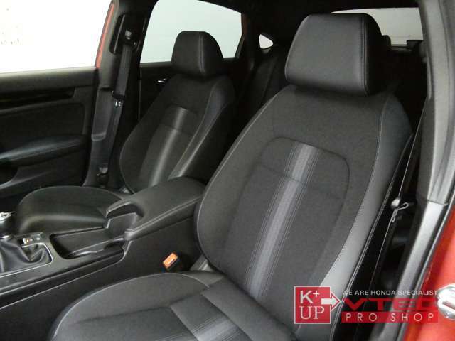 室内の臭いを気にされる方にもお勧めの禁煙車です。ペットの臭いなどもございません。遠方の方もご安心下さい。