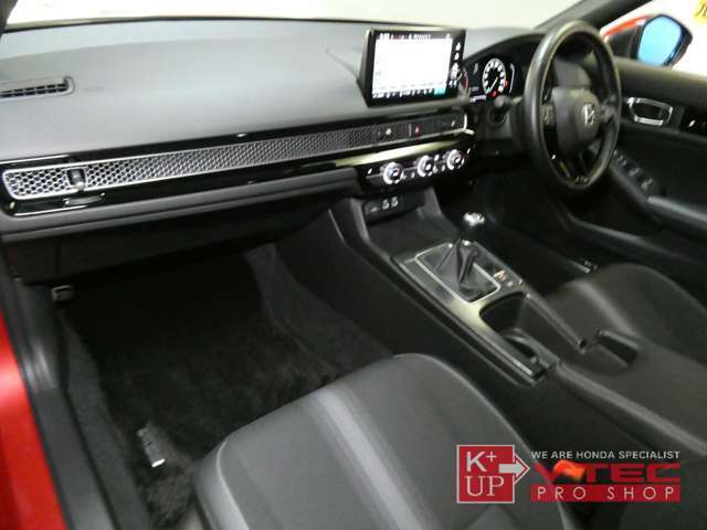 追加でドライブレコーダー取付などもお気軽にご相談ください。