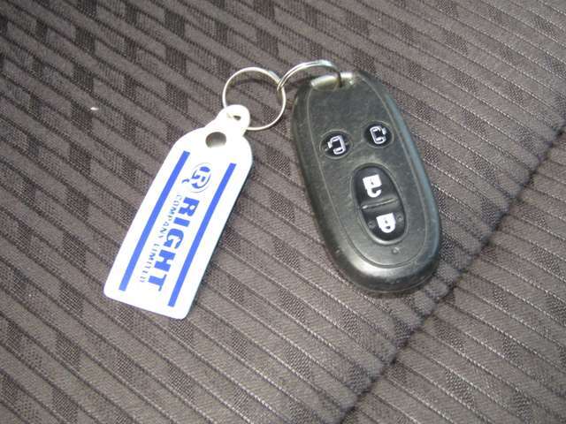 お車のカスタムや外装磨き、板金作業、各種新品部品や中古部品もお探しします●あいおい損保代理店●任意保険の取扱いも御座います●上級資格者が常駐●無料お見積り●加入者はロードサービス付●詳細は当社まで●