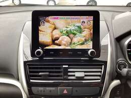 スマートフォン連携の8インチナビゲーション！